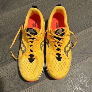 Saucony Endorphin Speed 2

U.S. men’s size: 11.5